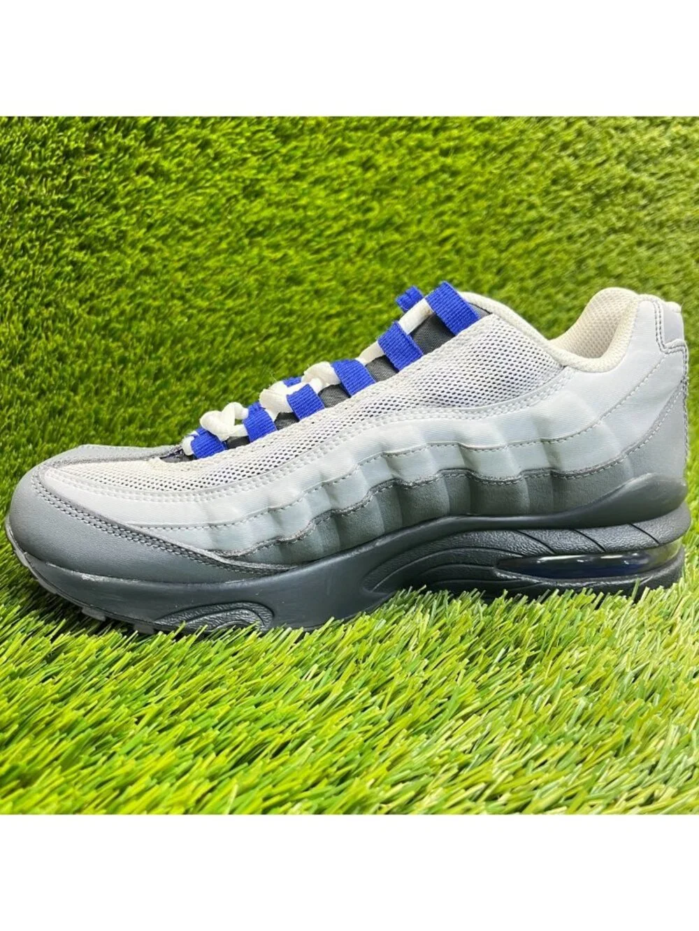 Nike Air Max 95 Boys Size 6.5Y Gray Black Athletic Running Walking Shoes Sneaker